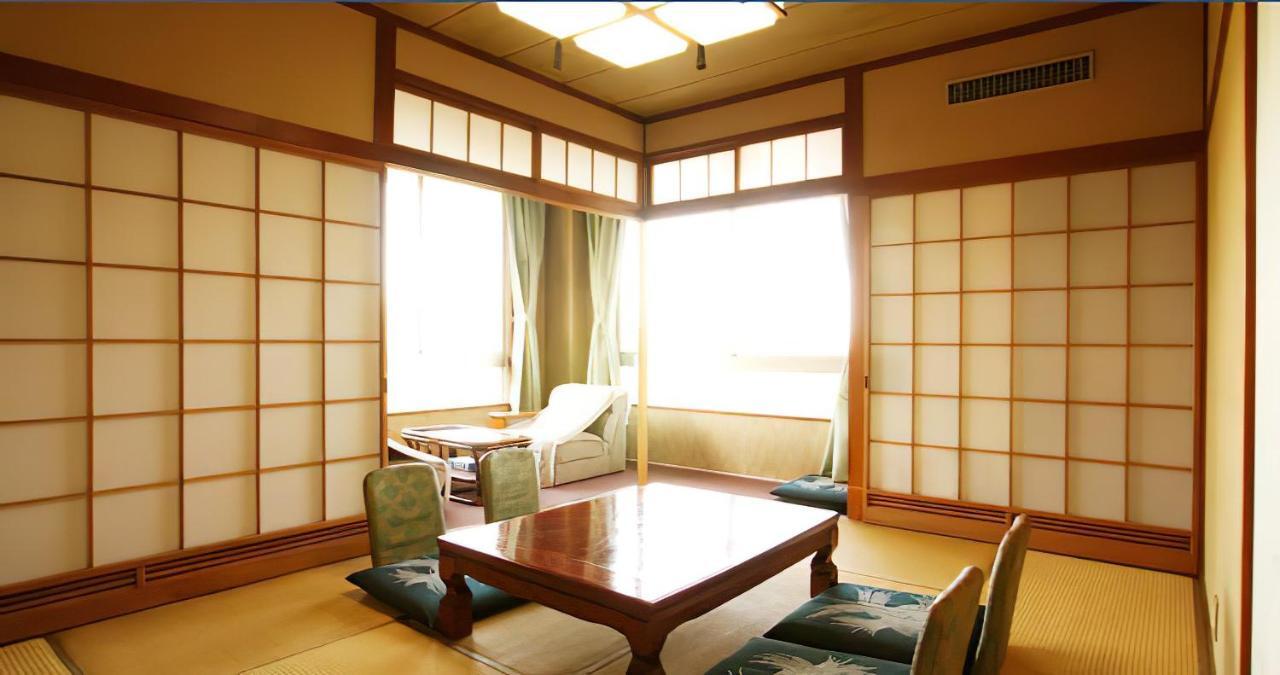 Hotel Ikaho Ginsui Shibukawa Extérieur photo